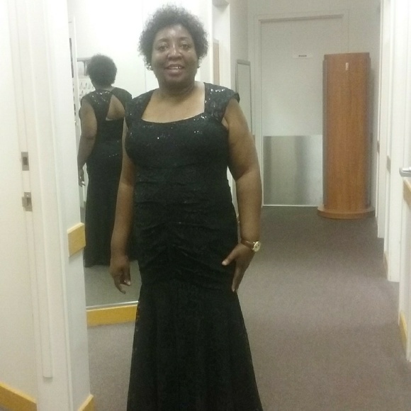 Meet your Posher, Mary - Picture 3 of 4